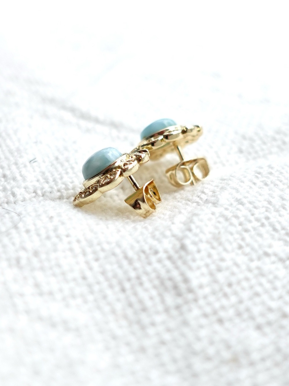 New! Gold Rope-Edge Stud Earrings with Larimar stone - Picture 3 of 5